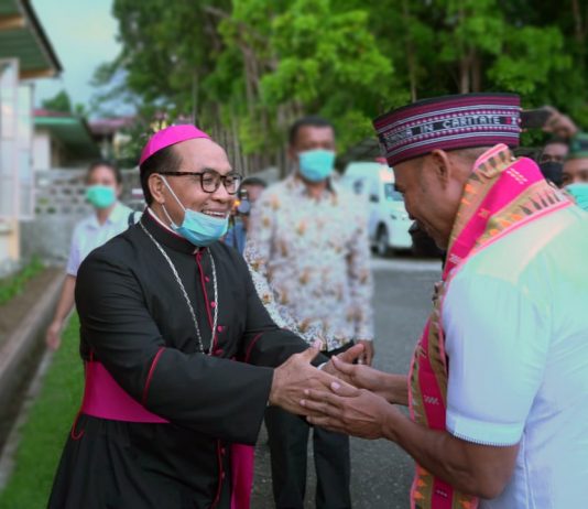 Pokok-pokok pikiran Mgr. Siprianus Hormat, Uskup Ruteng, Bagi Pembangunan NTT