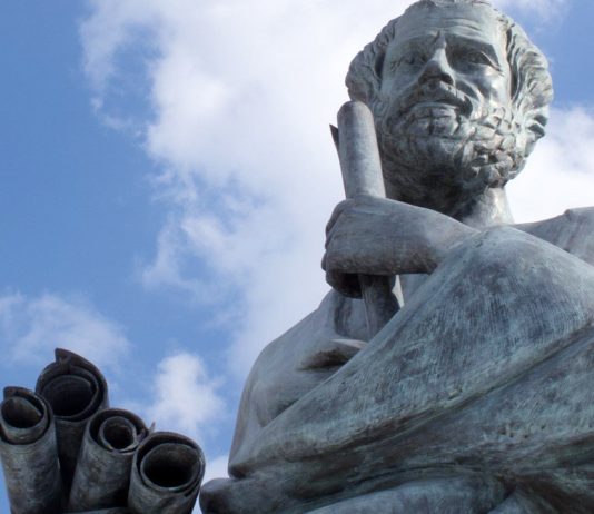 Tujuan Hidup Manusia Menurut Aristoteles