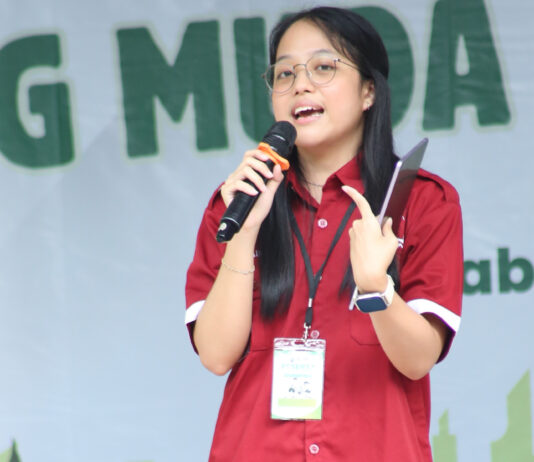 Young People Care for the Environment from a Confucian Perspective