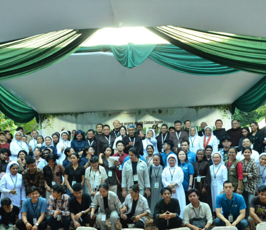 JPIC OFM Indonesia Holds Interfaith Youth Dialogue